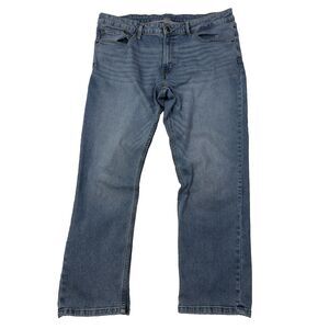 IZOD Straight Fit Jeans Comfort Flex Mens Size 40x30 (38x28 Fit)